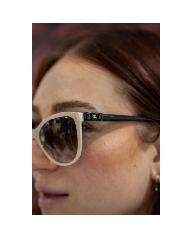 Lunettes de soleil Chanel